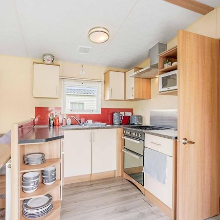 Sunscape Lodge Corton  Экстерьер фото